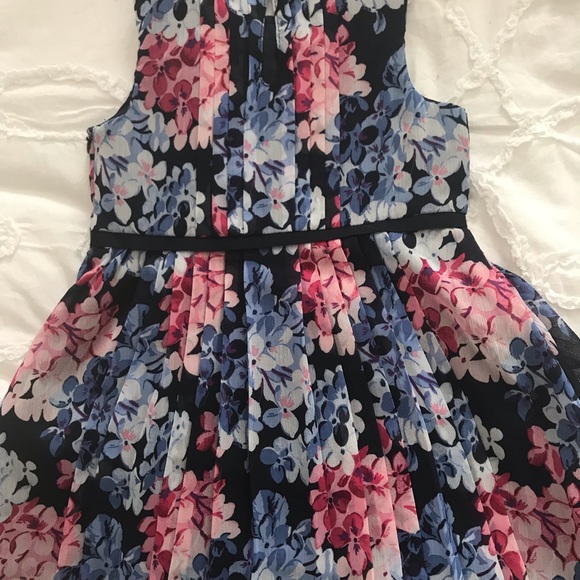Janie and Jack sleeveless pleated 18-24m dress! - Picture 4 of 4